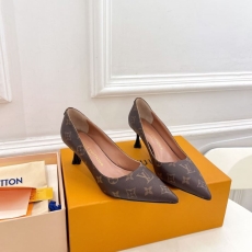 Louis Vuitton Heeled Shoes